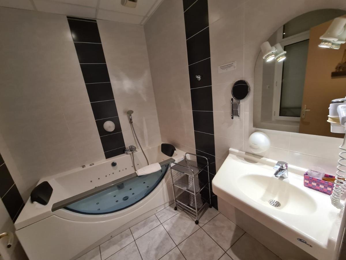 Hostellerie Du Cantal Murat  Dış mekan fotoğraf