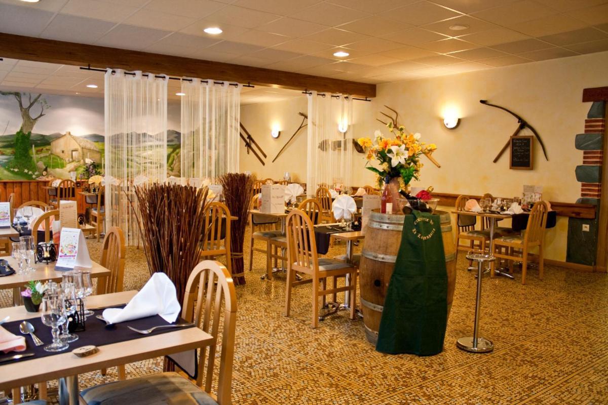 Hostellerie Du Cantal Murat  Dış mekan fotoğraf